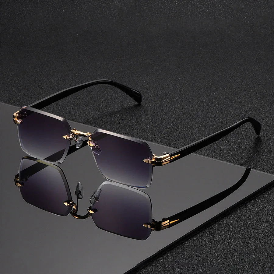Classic Unisex Fashion Sunglasses