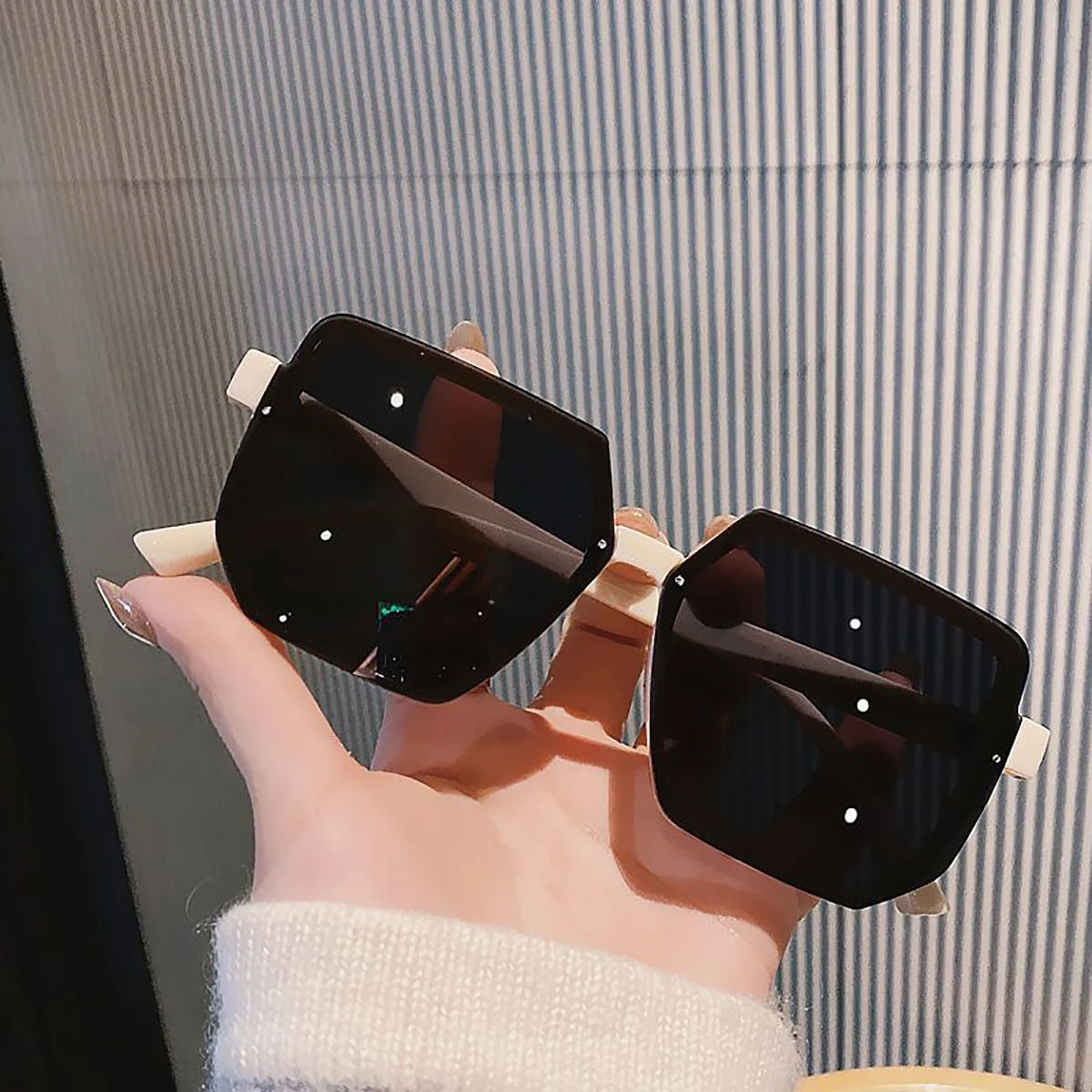 Big Frame Vintage