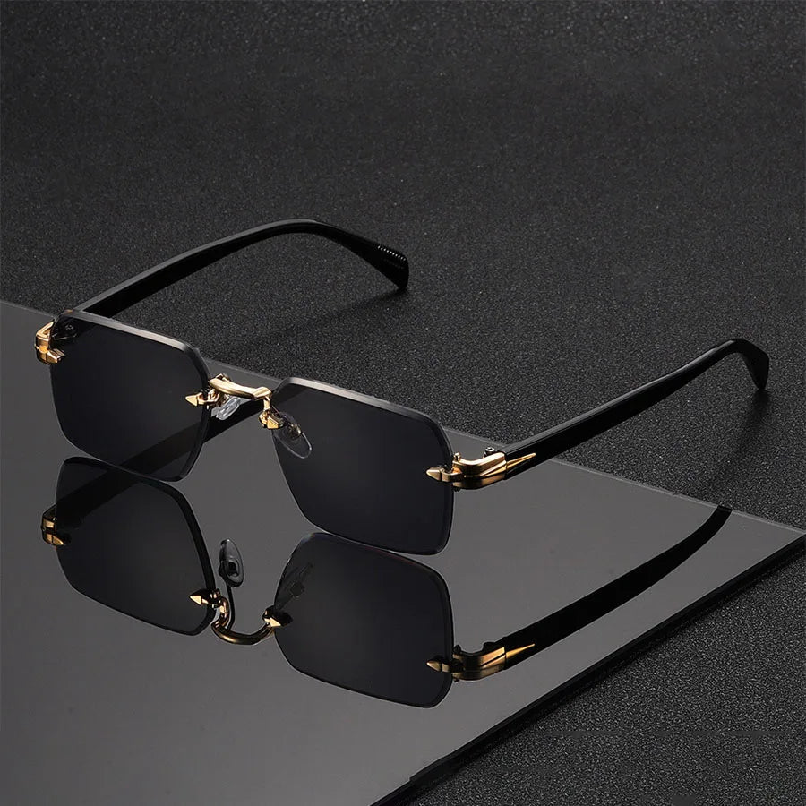 Classic Unisex Fashion Sunglasses