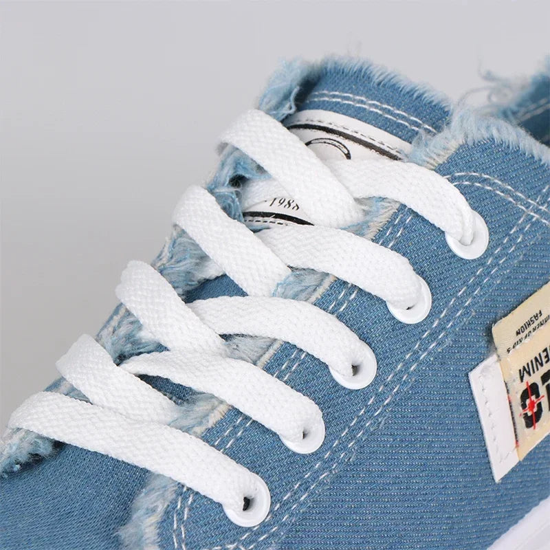 Women Canvas Sneaker