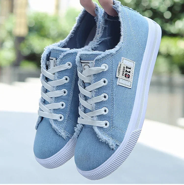 Women Canvas Sneaker